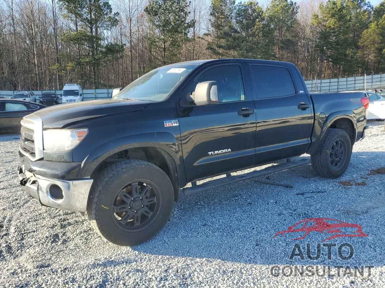 TOYOTA TUNDRA 2013 - 5TFDW5F13DX315532