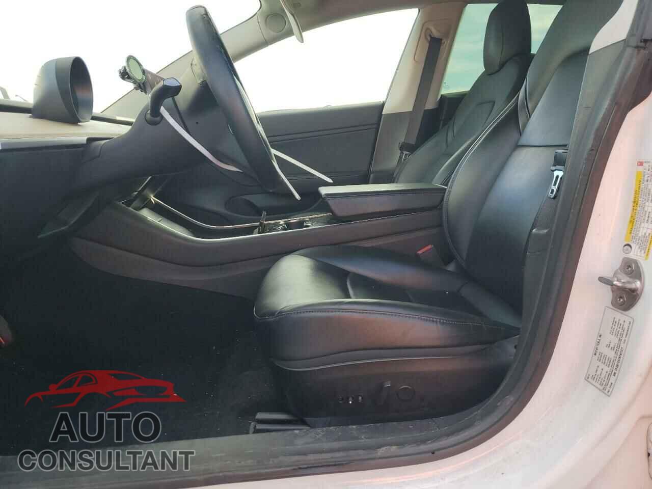 TESLA MODEL 3 2019 - 5YJ3E1EA7KF427377