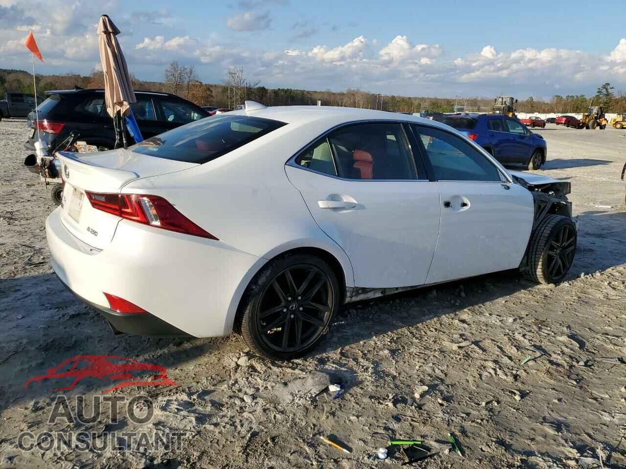 LEXUS IS 2015 - JTHBF1D22F5068951