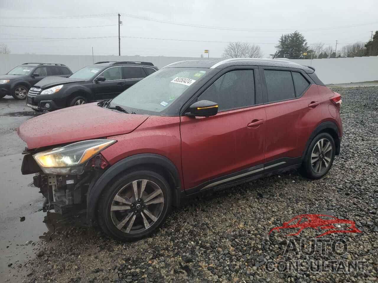 NISSAN KICKS 2018 - 3N1CP5CUXJL543609