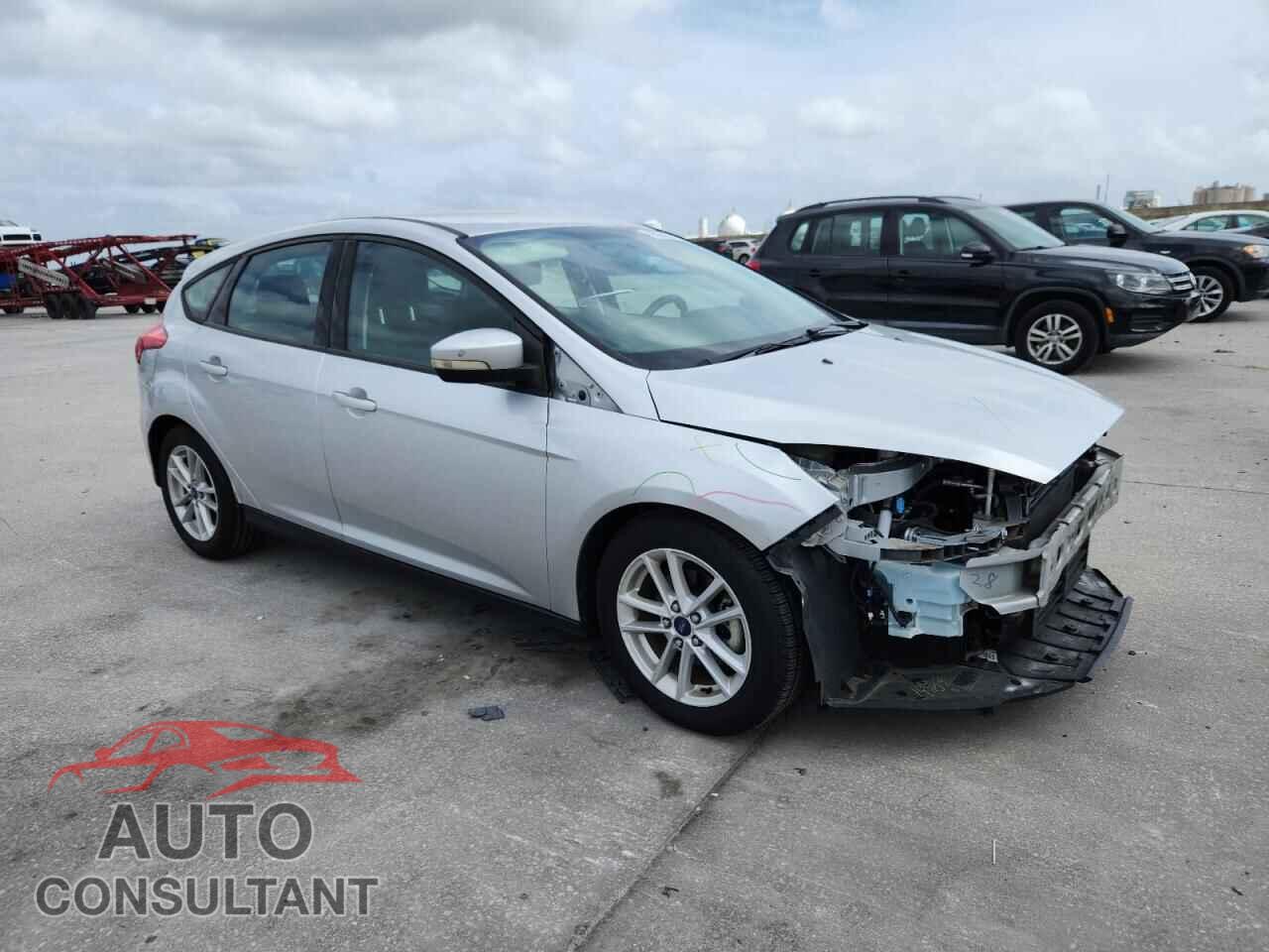 FORD FOCUS 2017 - 1FADP3K2XHL297937