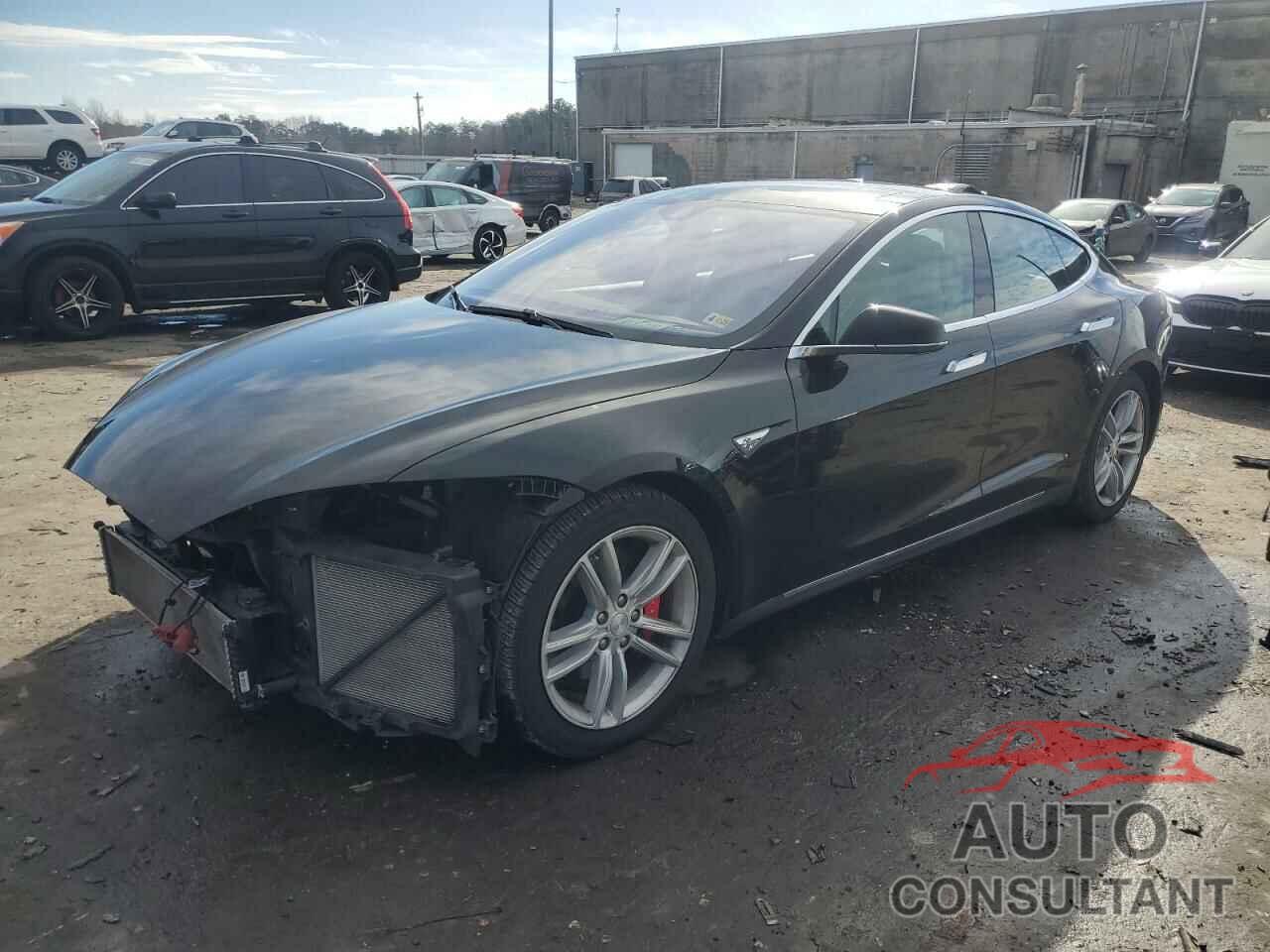 TESLA MODEL S 2015 - 5YJSA1H49FF087538