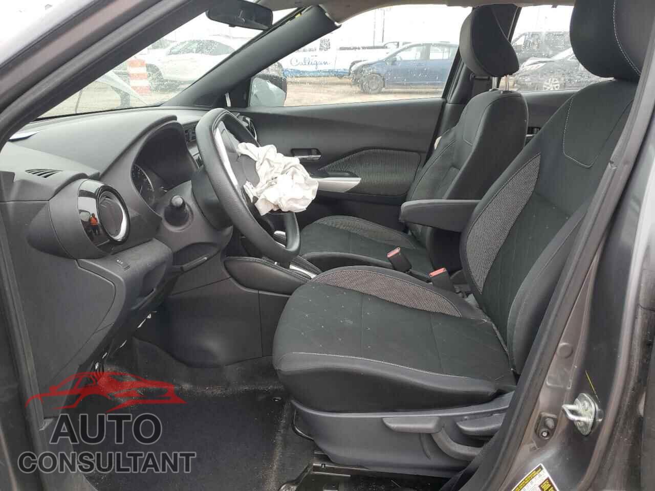 NISSAN KICKS 2019 - 3N1CP5CU3KL532940
