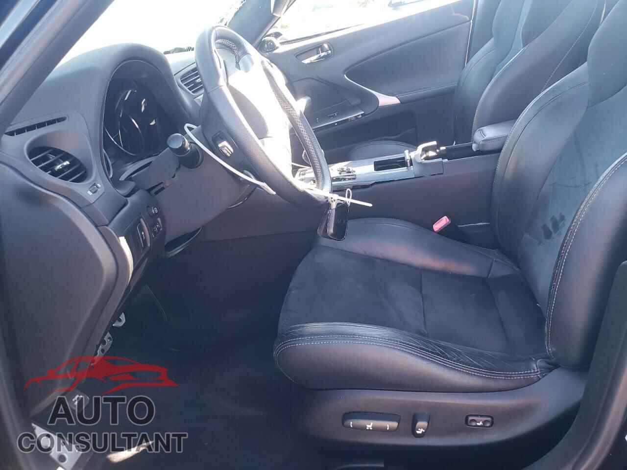 LEXUS IS 2012 - JTHBF5C22C5177348