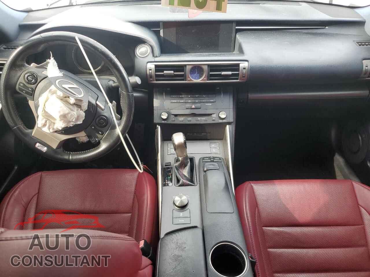 LEXUS IS 2015 - JTHBF1D27F5068346