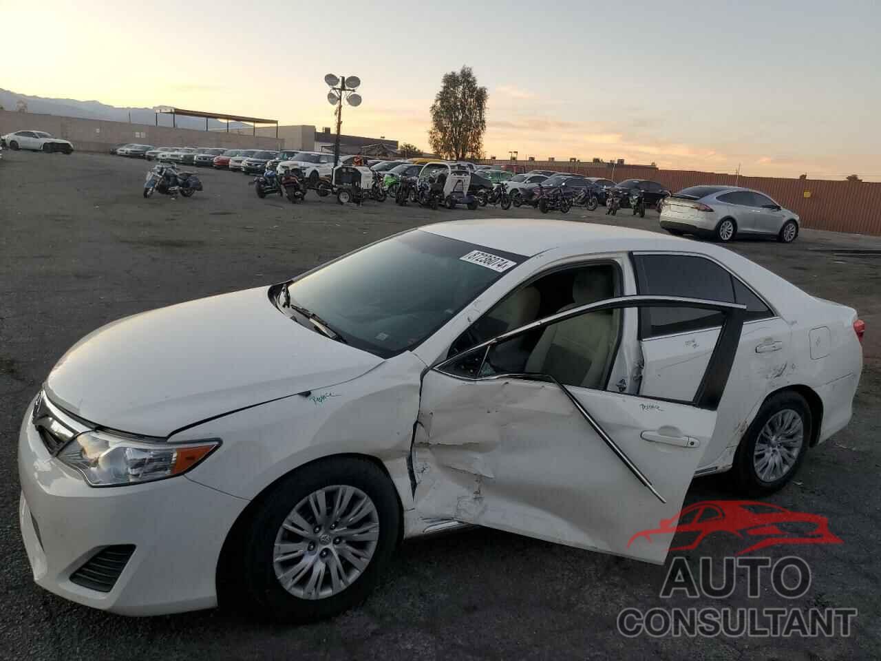 TOYOTA CAMRY 2012 - 4T4BF1FK3CR197489