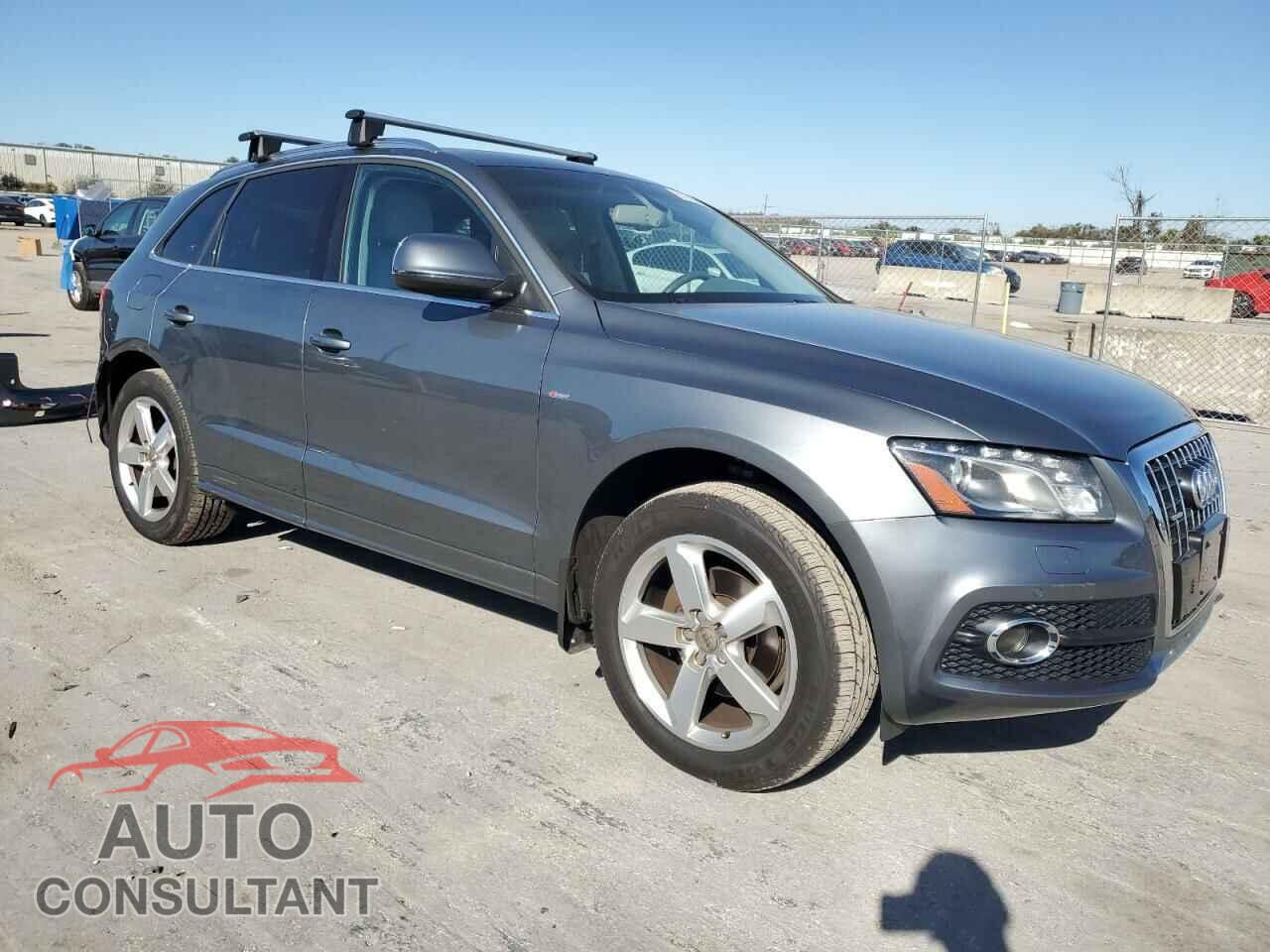 AUDI Q5 2012 - WA1DKAFP2CA020488