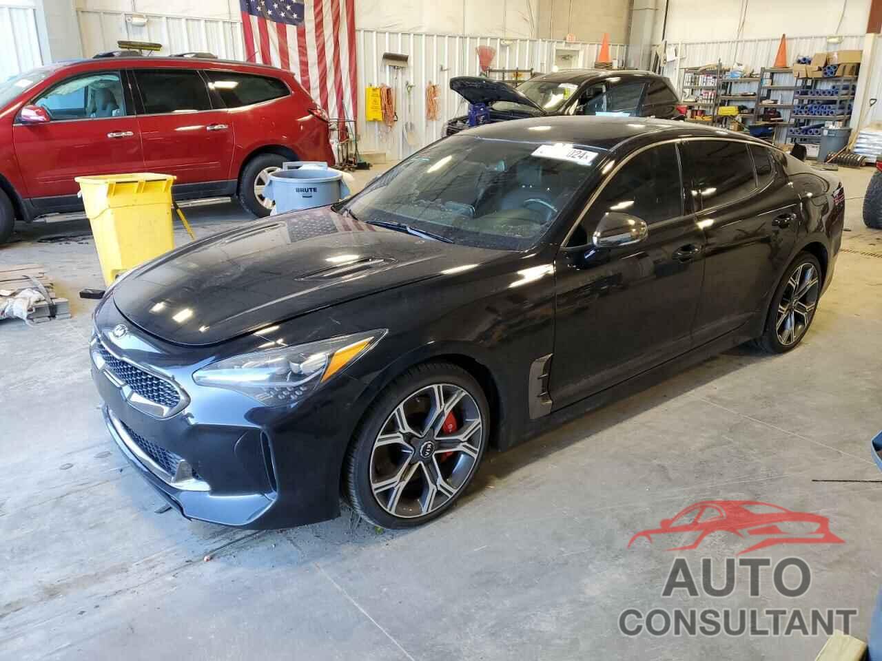 KIA STINGER 2018 - KNAE35LC4J6021056