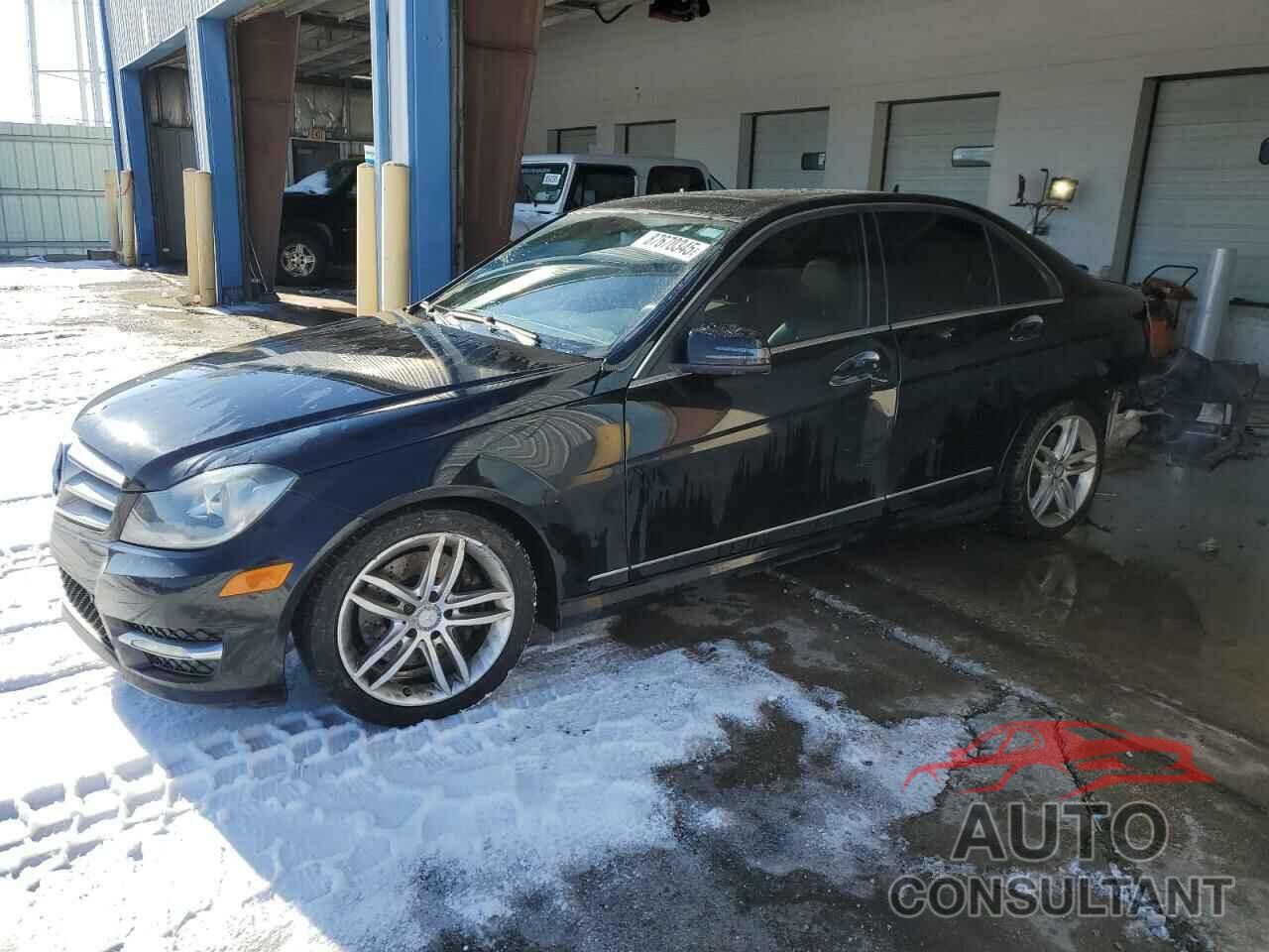 MERCEDES-BENZ C-CLASS 2013 - WDDGF8AB0DR251717