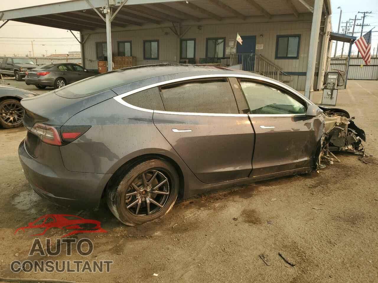 TESLA MODEL 3 2018 - 5YJ3E1EA4JF123762