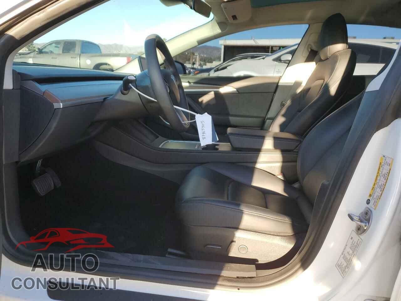 TESLA MODEL 3 2023 - 5YJ3E1EB3PF393583