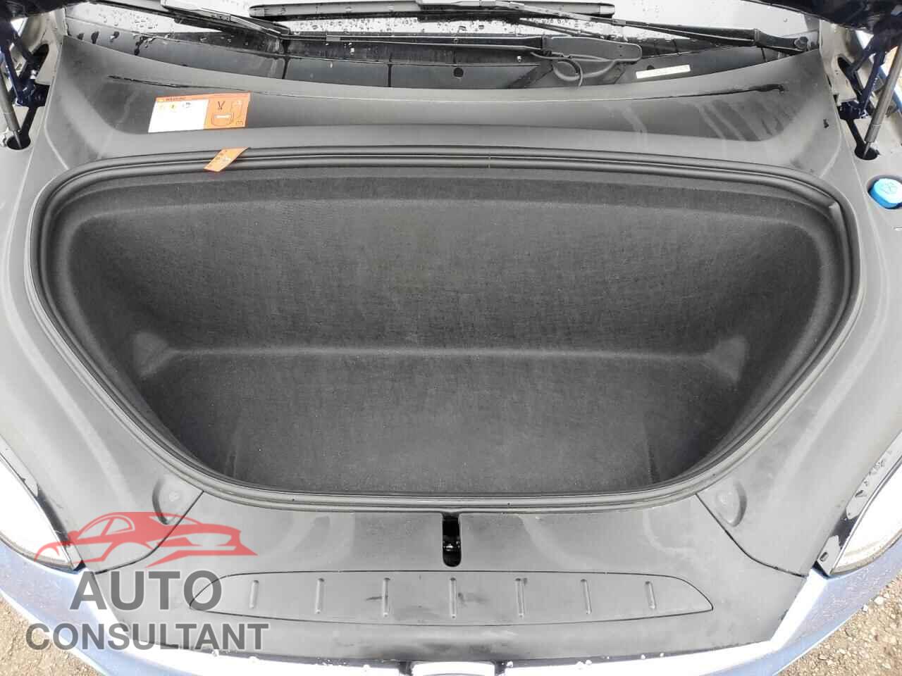 TESLA MODEL X 2017 - 5YJXCDE2XHF059559