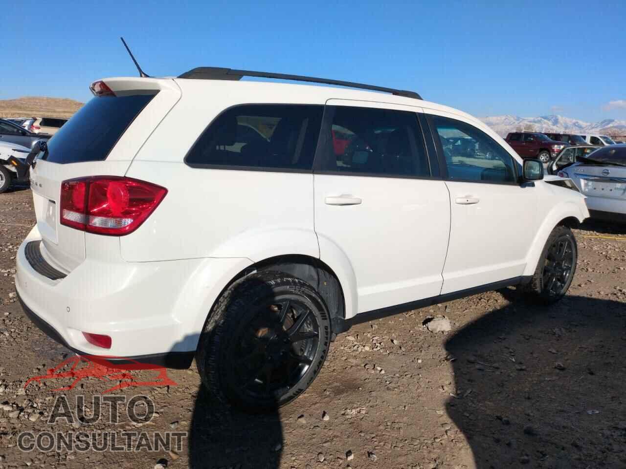 DODGE JOURNEY 2015 - 3C4PDCBG7FT707977