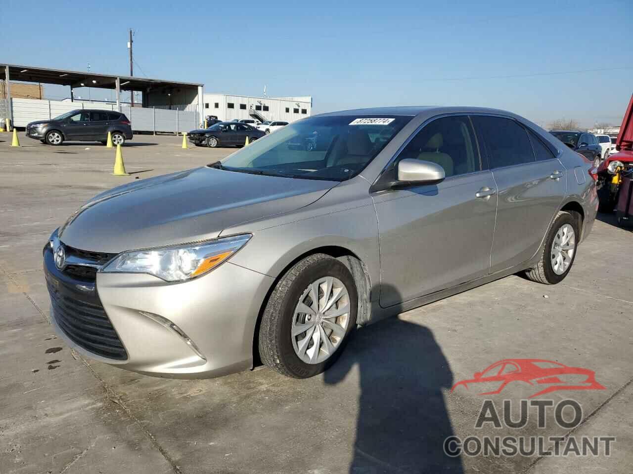 TOYOTA CAMRY 2016 - 4T4BF1FK0GR563575