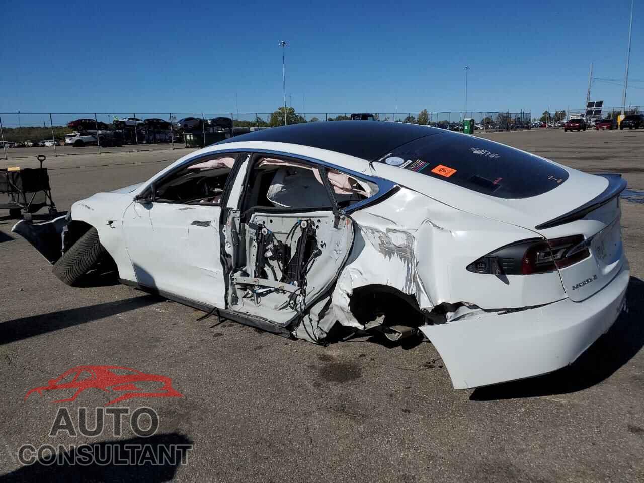TESLA MODEL S 2014 - 5YJSA1S19EFP28488
