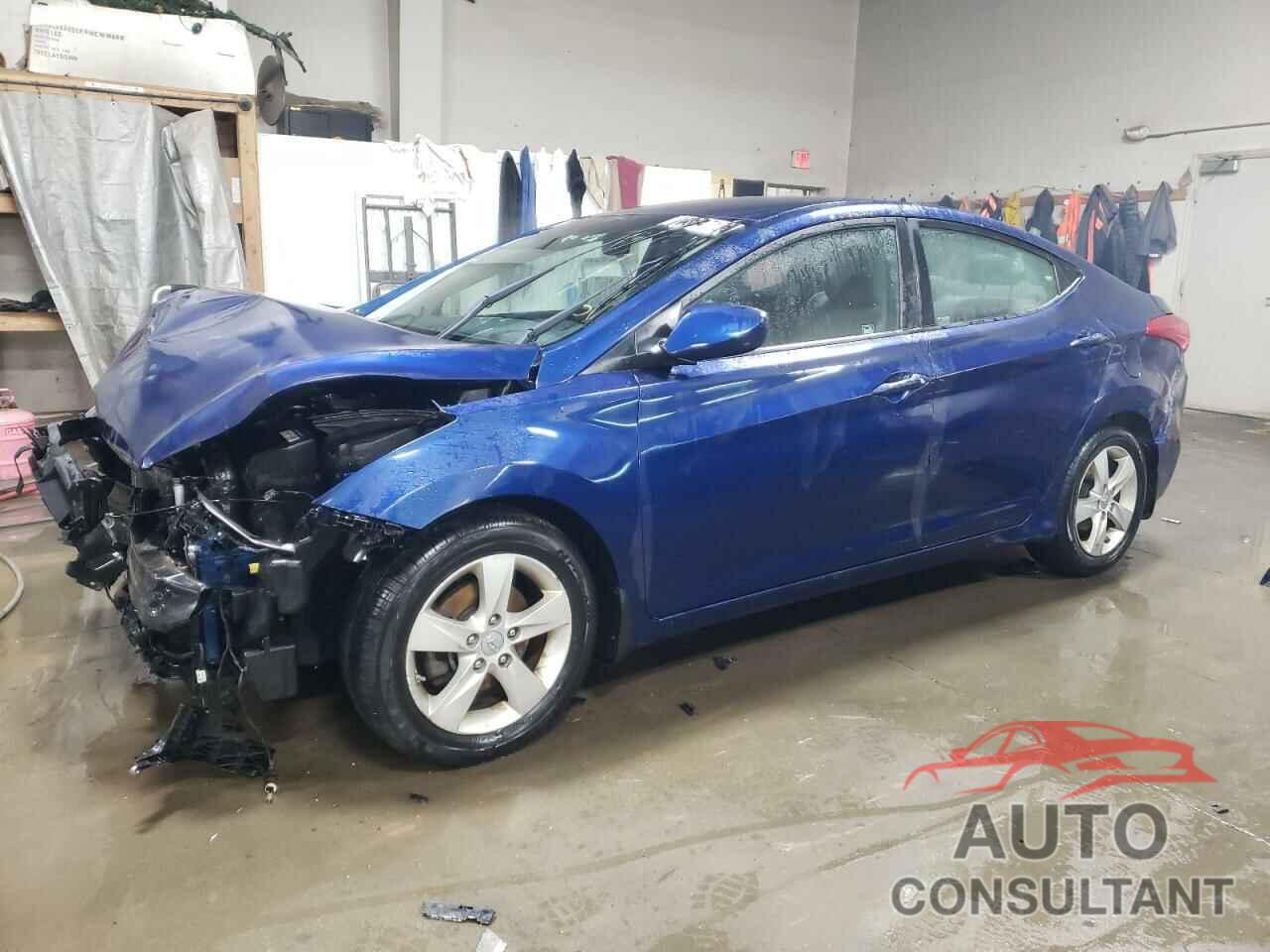HYUNDAI ELANTRA 2013 - KMHDH4AE7DU730655