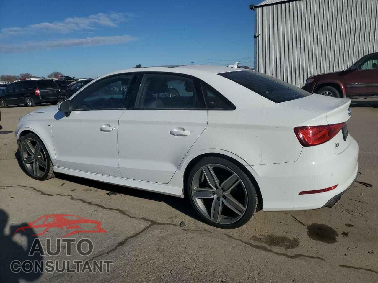 AUDI A3 2016 - WAUA7GFF2G1117830
