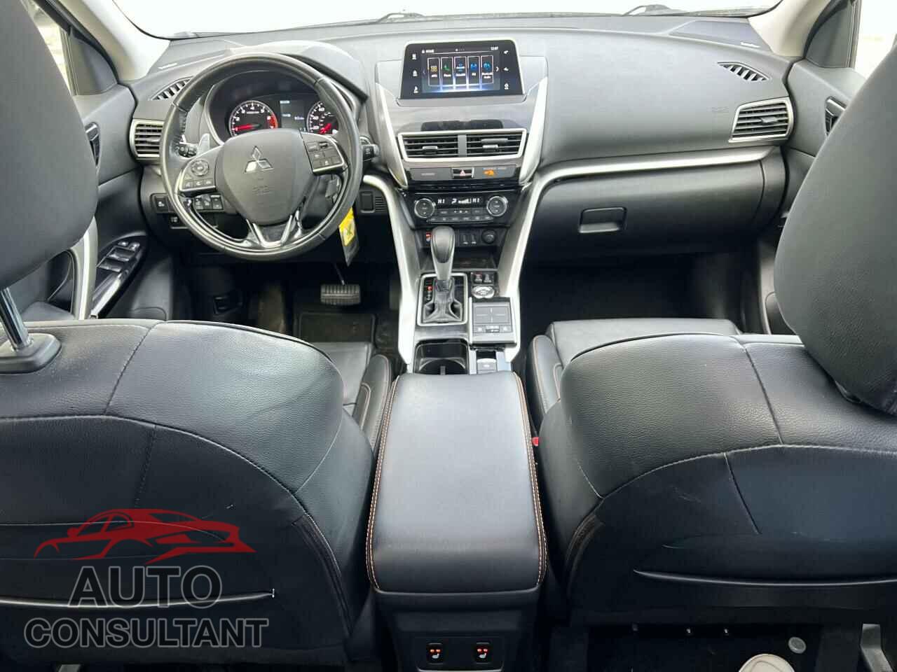 MITSUBISHI ECLIPSE 2019 - JA4AT5AA5KZ000360
