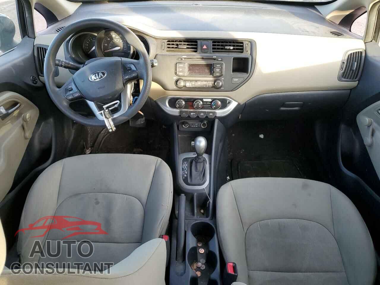 KIA RIO 2015 - KNADM4A35F6487284