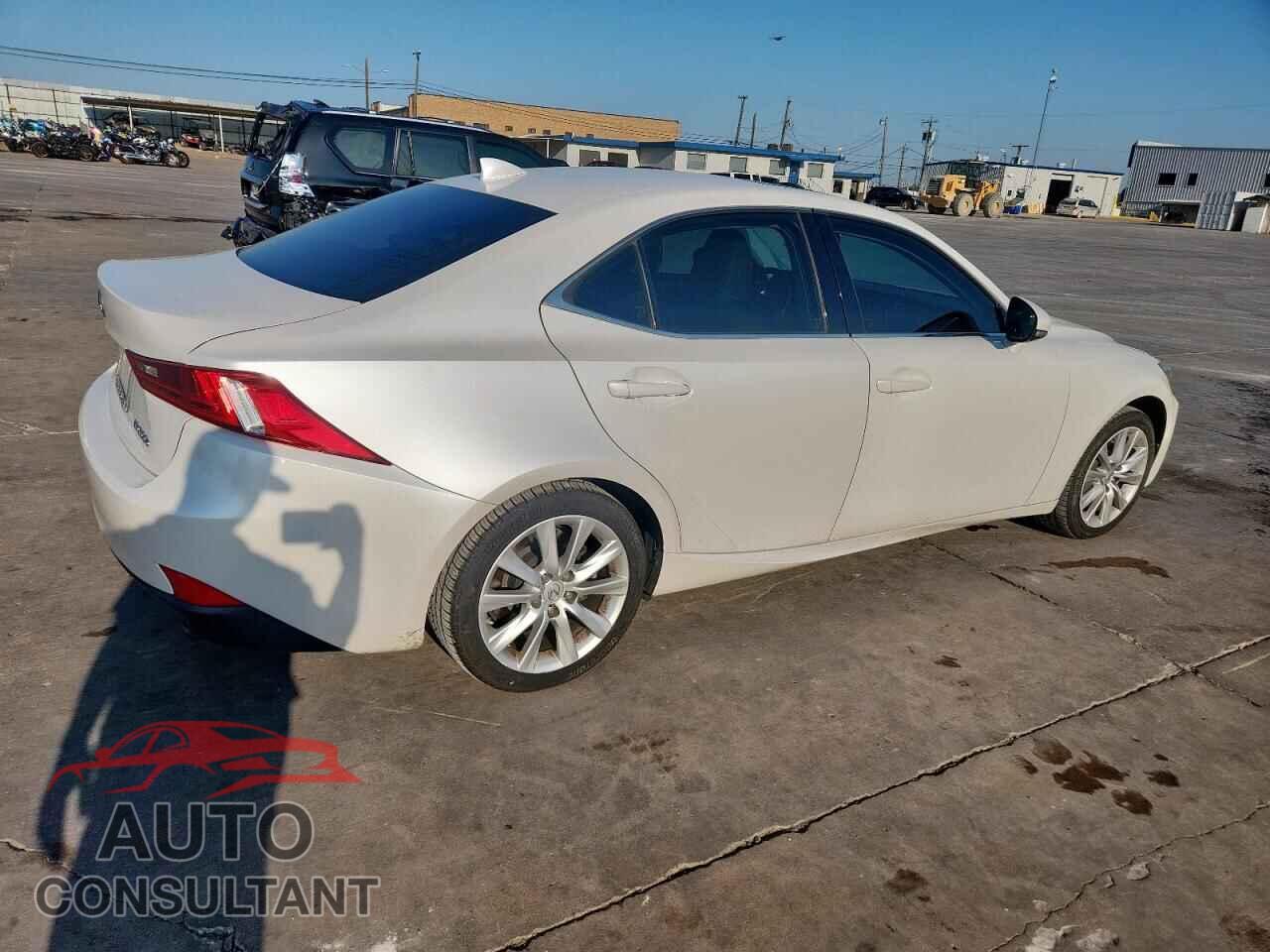 LEXUS IS 2016 - JTHBA1D28G5016823