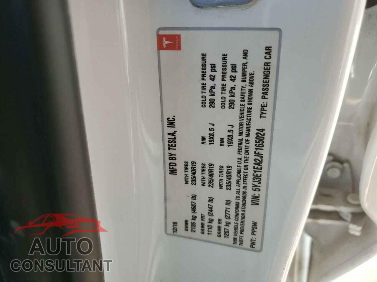 TESLA MODEL 3 2018 - 5YJ3E1EA2JF165024