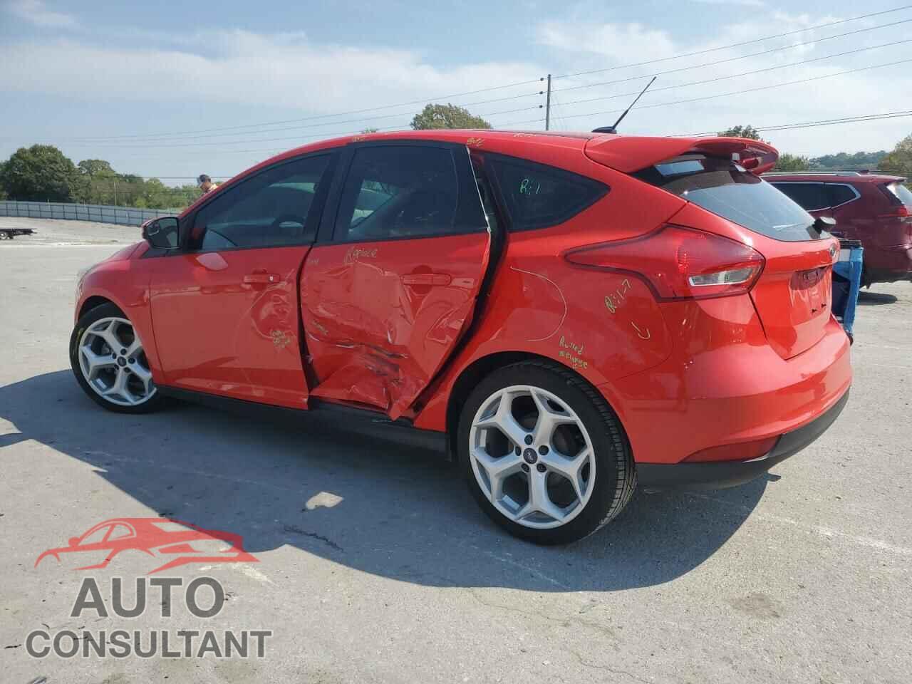 FORD FOCUS 2017 - 1FADP3K21HL271940