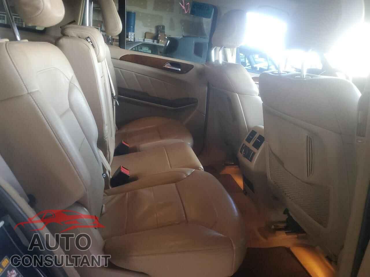 MERCEDES-BENZ GL-CLASS 2014 - 4JGDF2EE8EA372523