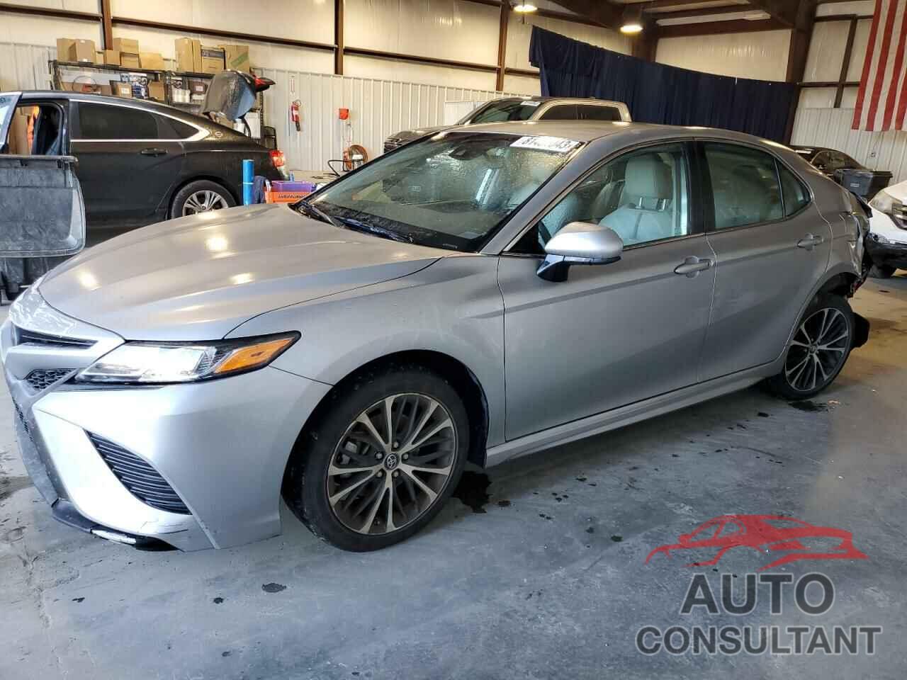 TOYOTA CAMRY 2019 - 4T1B11HK1KU295117