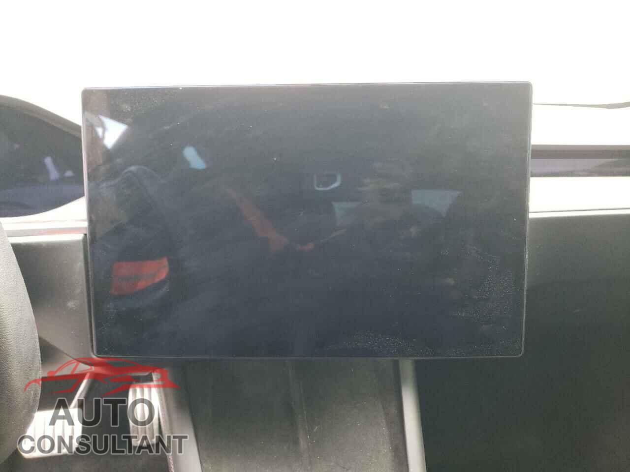 TESLA MODEL S 2022 - 5YJSA1E53NF488854