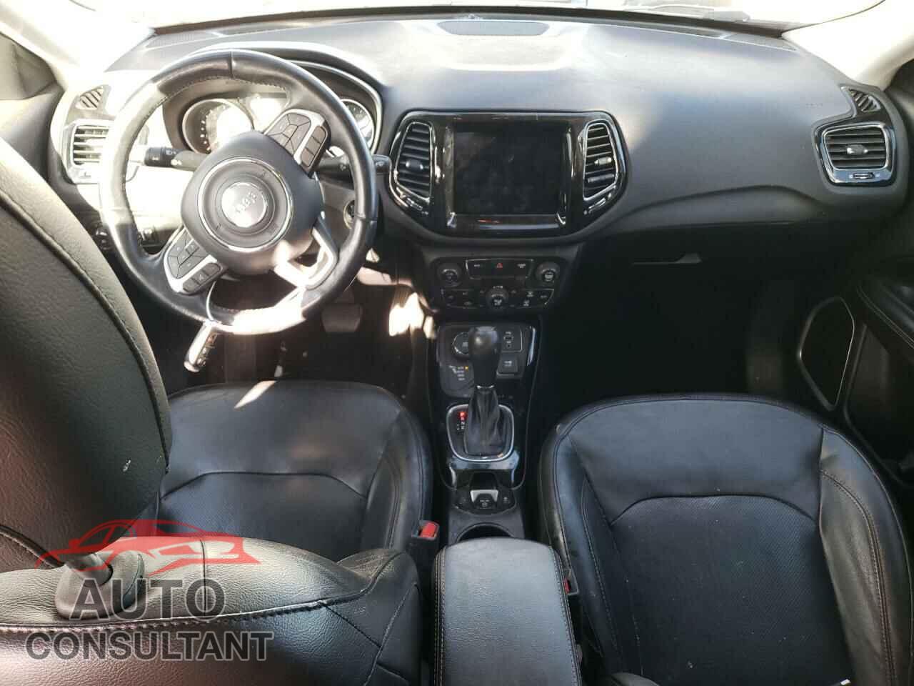 JEEP COMPASS 2018 - 3C4NJDCB1JT222560