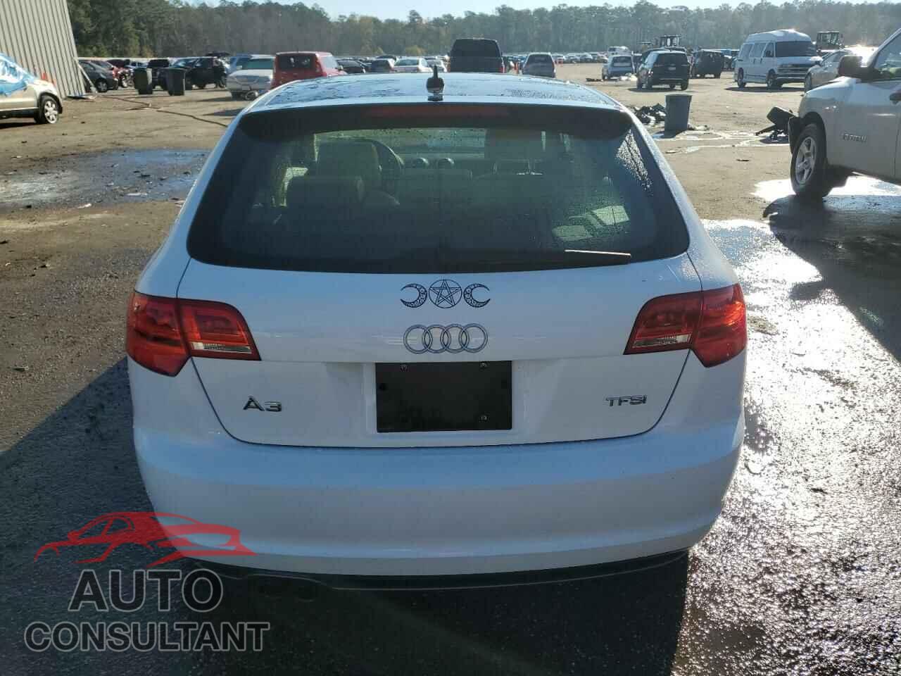 AUDI A3 2011 - WAUKFAFM2BA044258