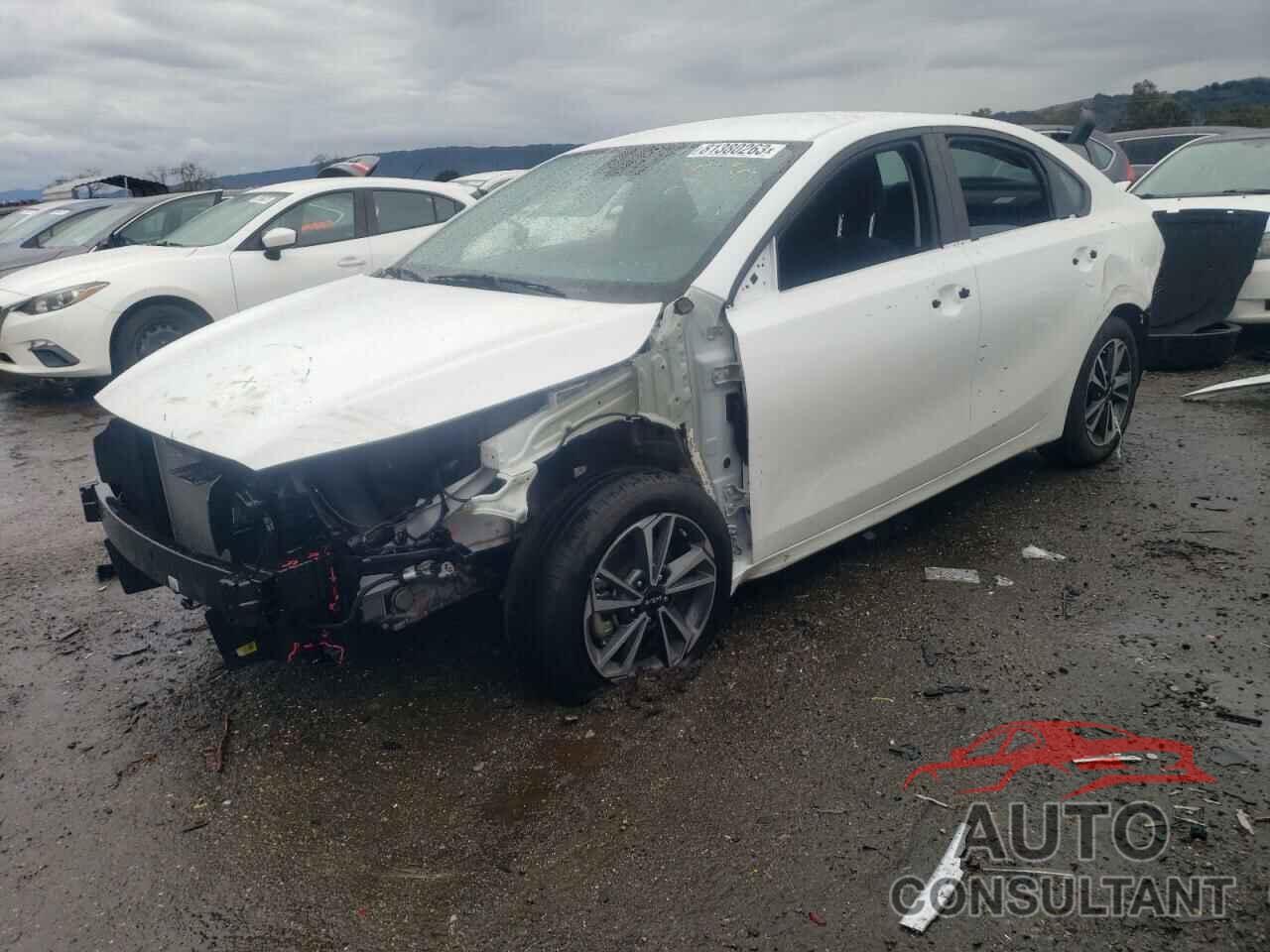 KIA FORTE 2023 - 3KPF24AD8PE538699