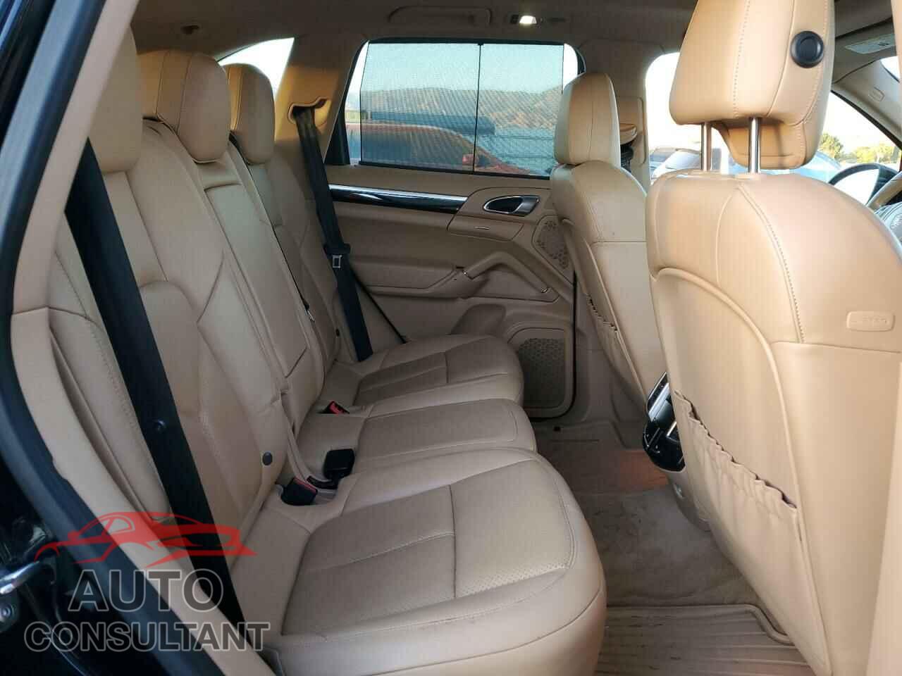 PORSCHE CAYENNE 2013 - WP1AA2A2XDLA10874