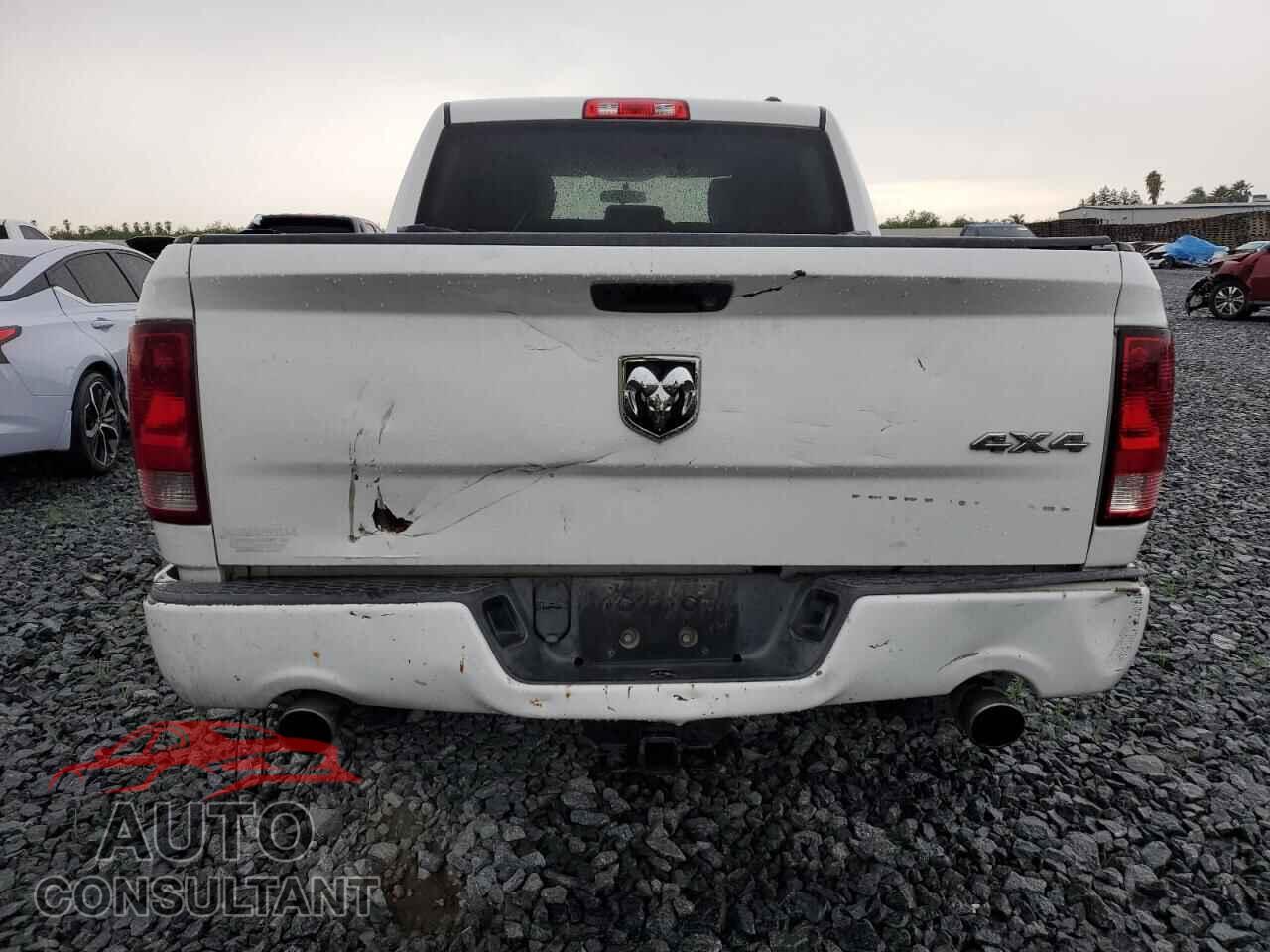 DODGE RAM 1500 2012 - 1C6RD7KT7CS242845