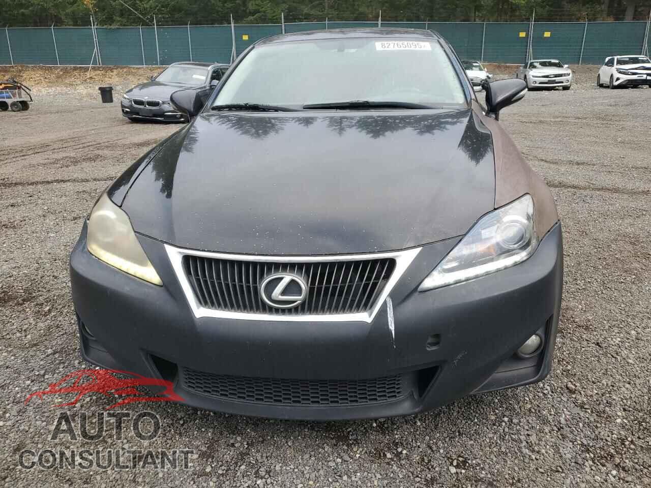 LEXUS IS 2011 - JTHBF5C27B5138088