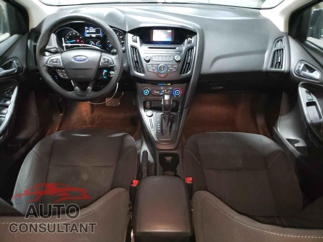 FORD FOCUS 2016 - 1FADP3F25GL227240