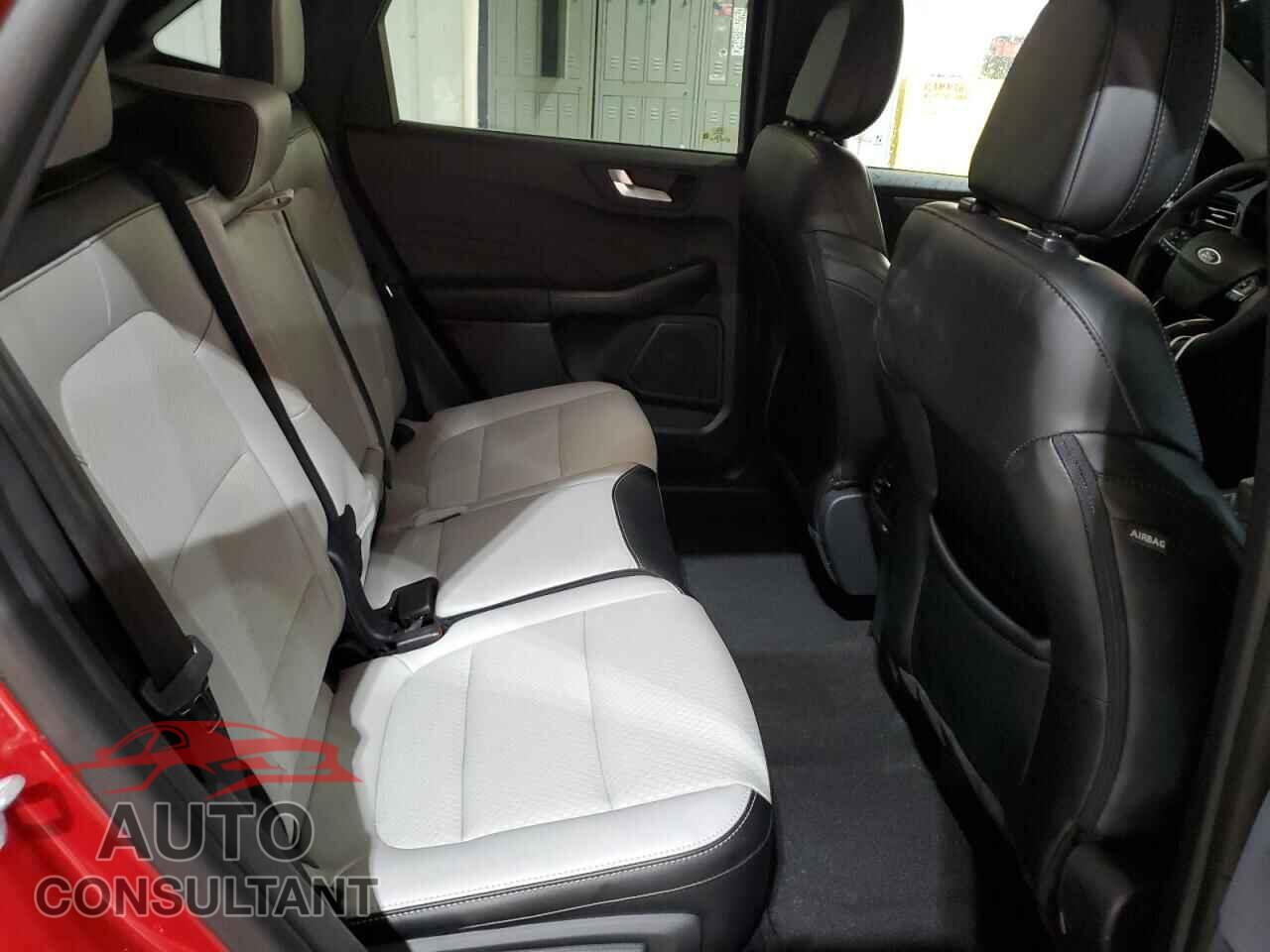 FORD ESCAPE 2025 - 1FMCU0E19SUA78061