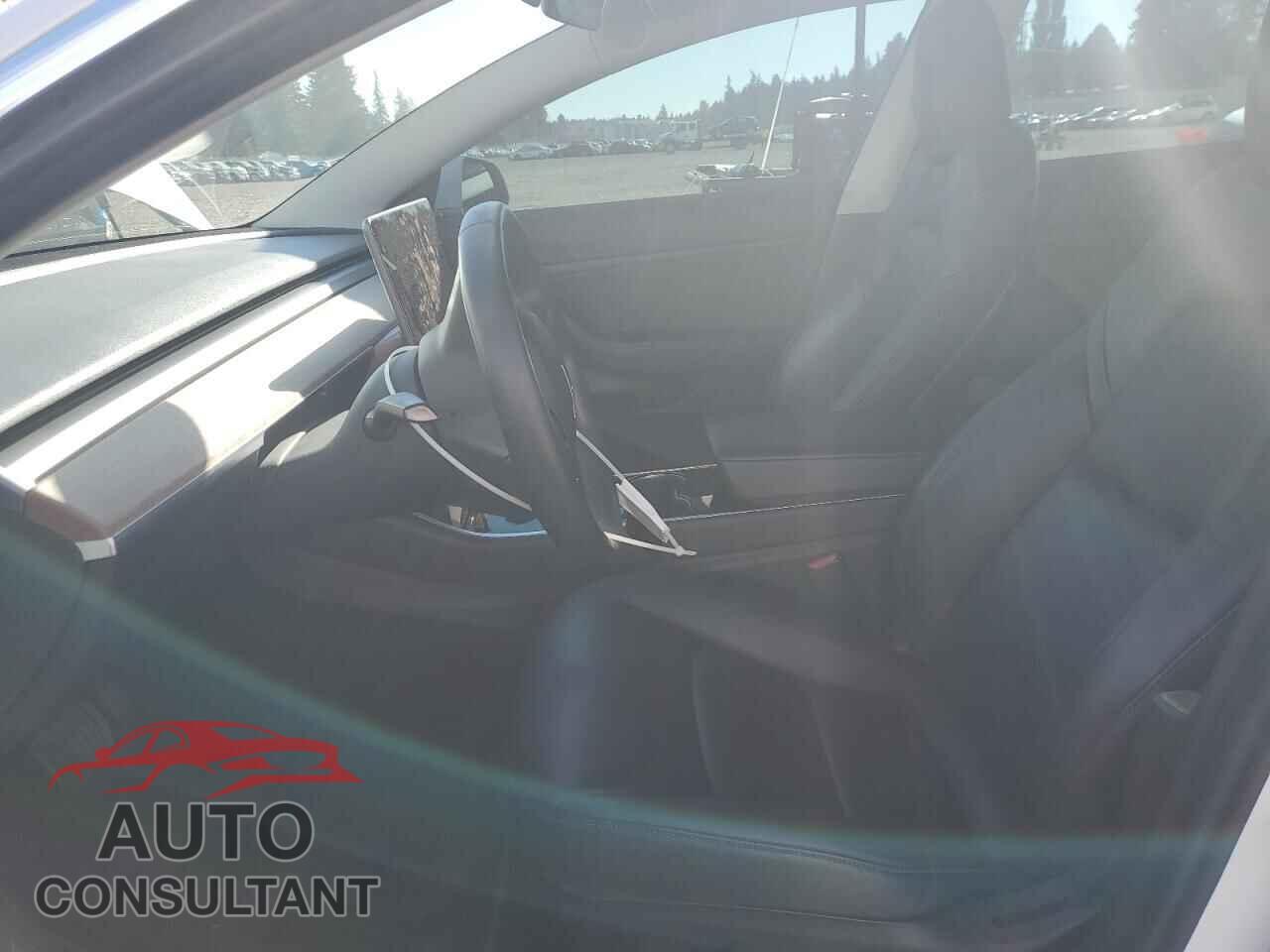 TESLA MODEL 3 2018 - 5YJ3E1EB0JF088629