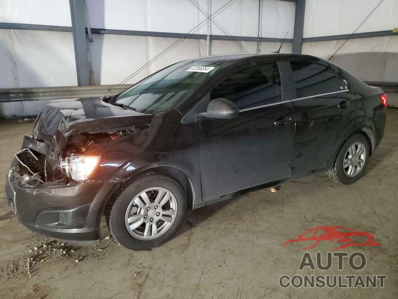 CHEVROLET SONIC 2014 - 1G1JC5SG2E4152048