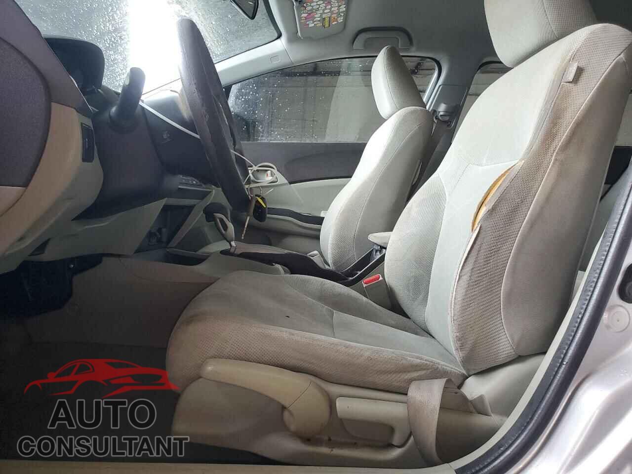 HONDA CIVIC 2012 - 19XFB2F54CE077260
