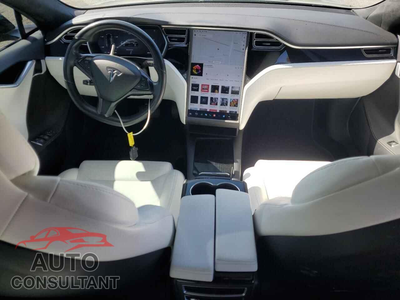 TESLA MODEL S 2017 - 5YJSA1E10HF201486