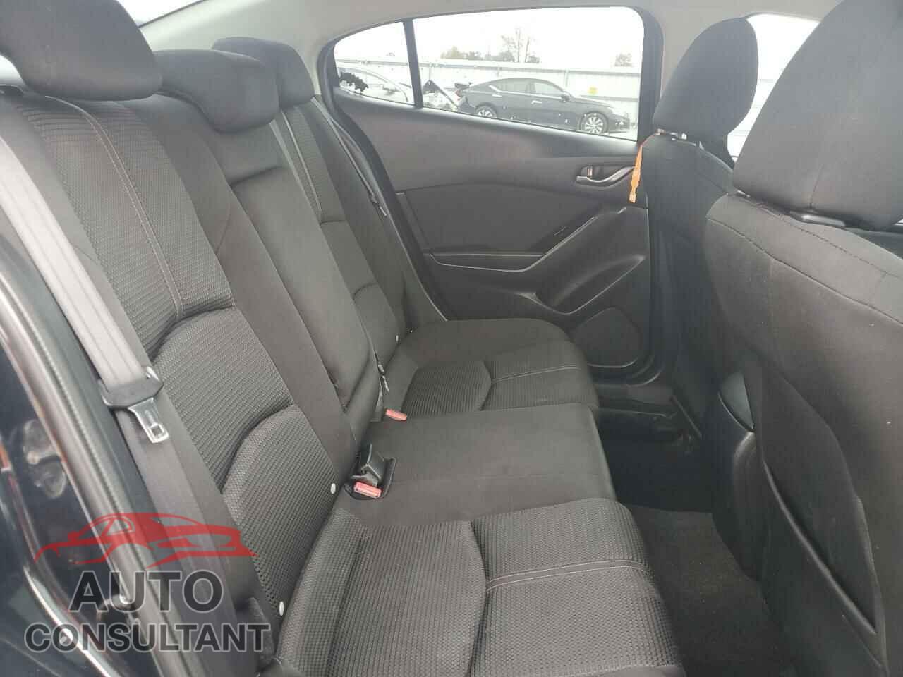 MAZDA 3 2017 - 3MZBN1U73HM109663