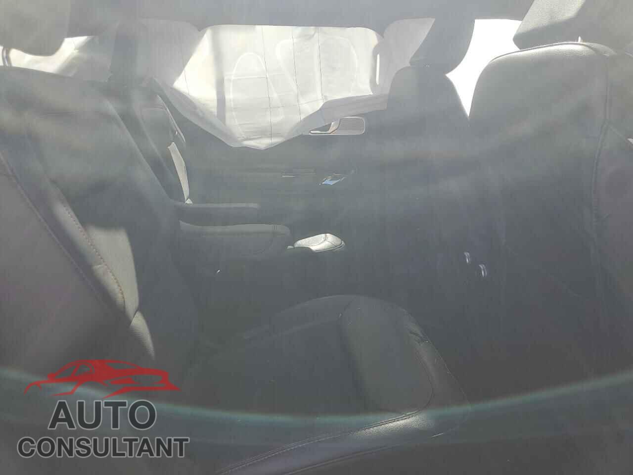 FORD EXPLORER 2023 - 1FMSK8KH2PGB22781