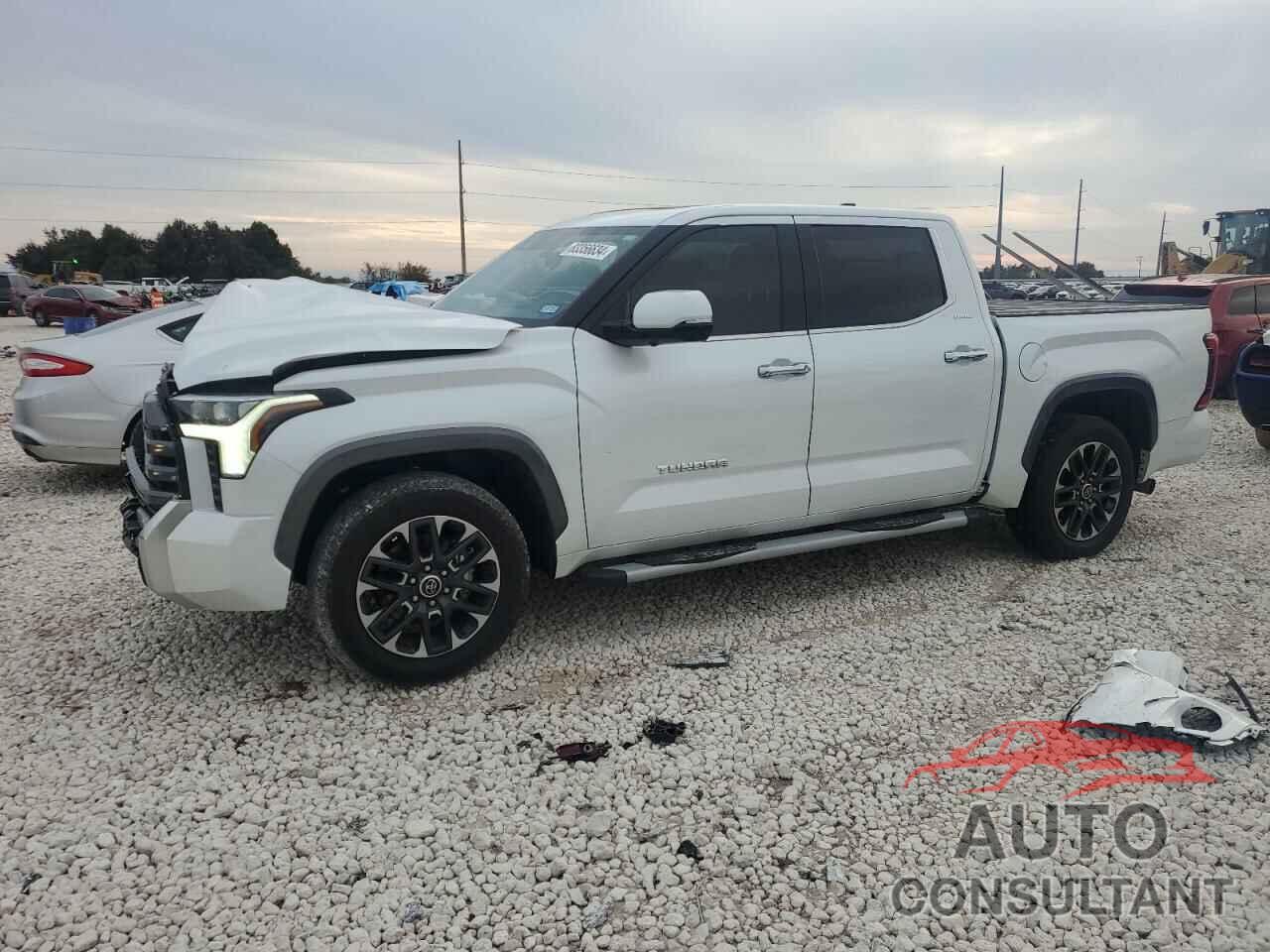 TOYOTA TUNDRA 2022 - 5TFJA5ABXNX009687