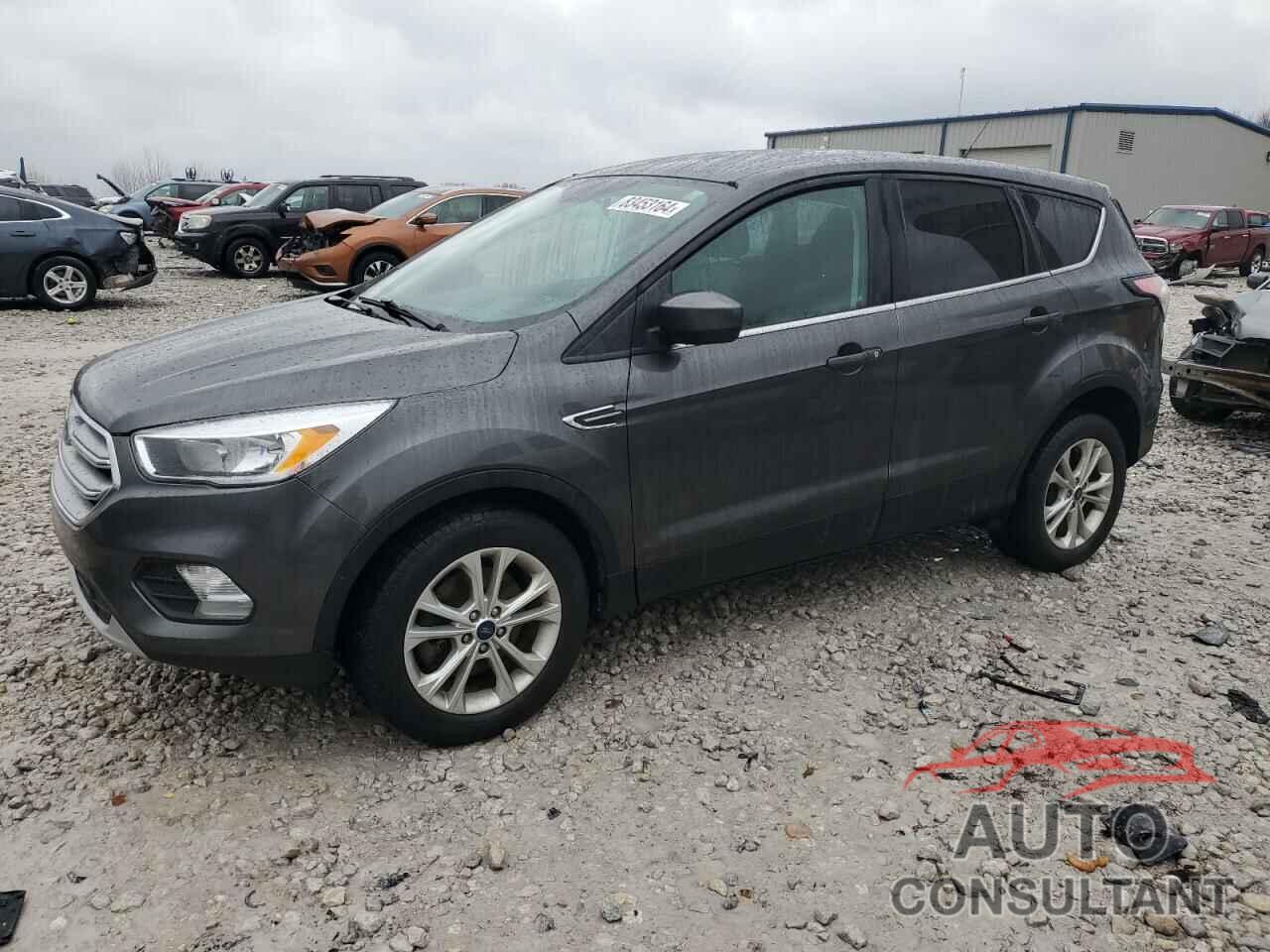 FORD ESCAPE 2017 - 1FMCU0G96HUE06435