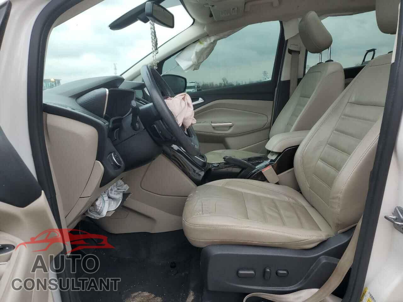FORD CMAX 2018 - 1FADP5DU4JL101569