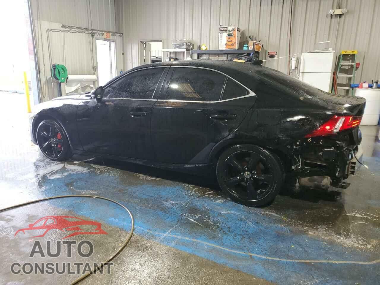 LEXUS IS 2015 - JTHBE1D23F5019809