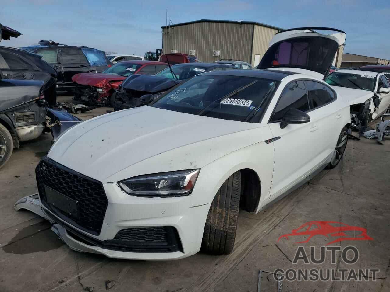AUDI A5 2019 - WAUENCF56KA048673