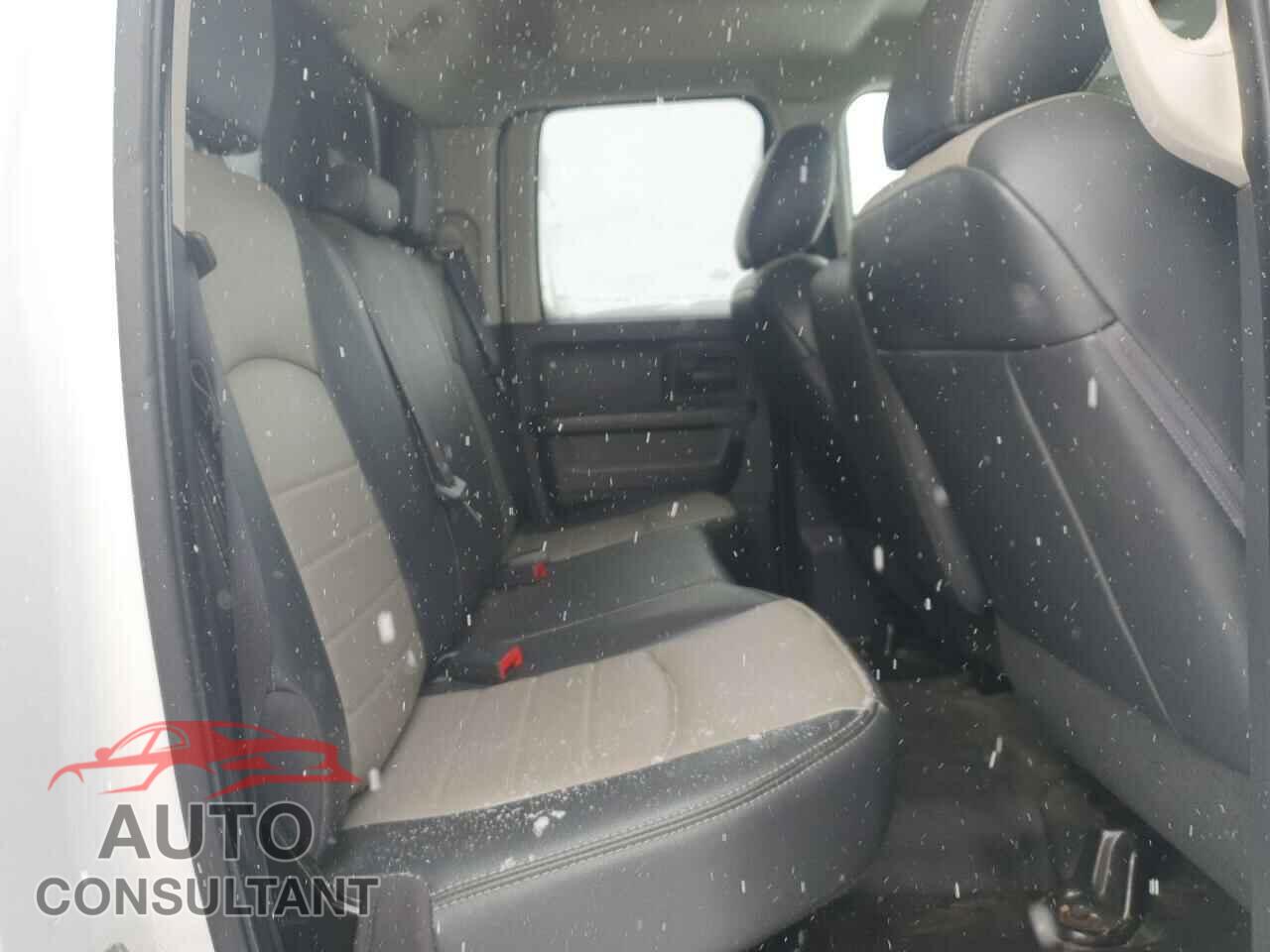 DODGE RAM 1500 2012 - 1C6RD7FT5CS274610