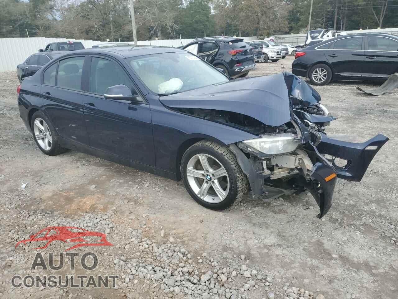 BMW 3 SERIES 2012 - WBA3A5C54CF347117